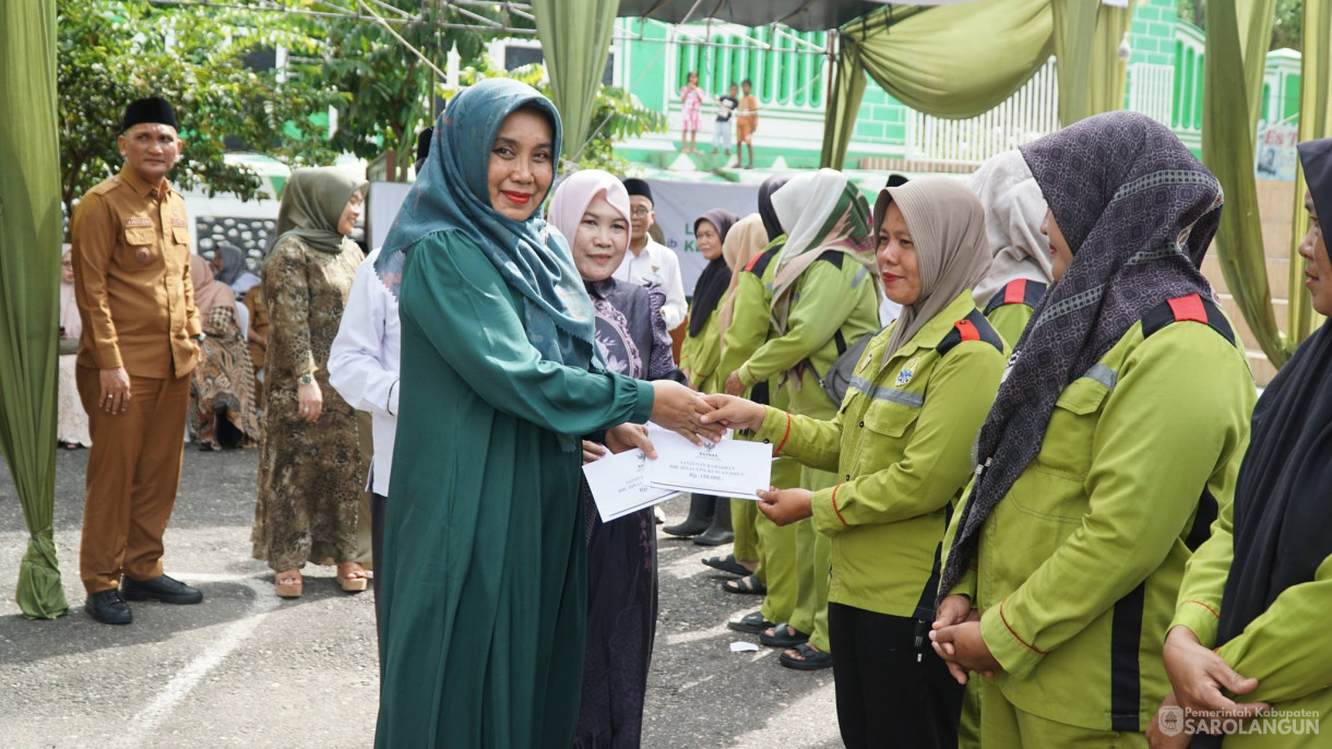23 Februari 2025&nbsp;Pembukaan Iftar Bazar Ramadhan oleh Pelaku UMKM Baznas dan Pelayanan Sehat Gratis di Masjid Alfalah Sarolangun