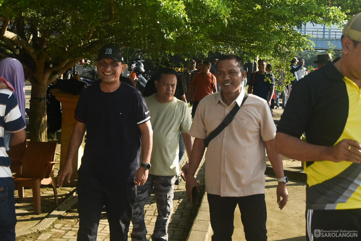 7 April 2025 - Meninjau Persiapan Balumbo Biduk Dan Gotong Royong Membersihkan Sampah di Sekitaran Tepian Cik Minah Sarolangun&nbsp;