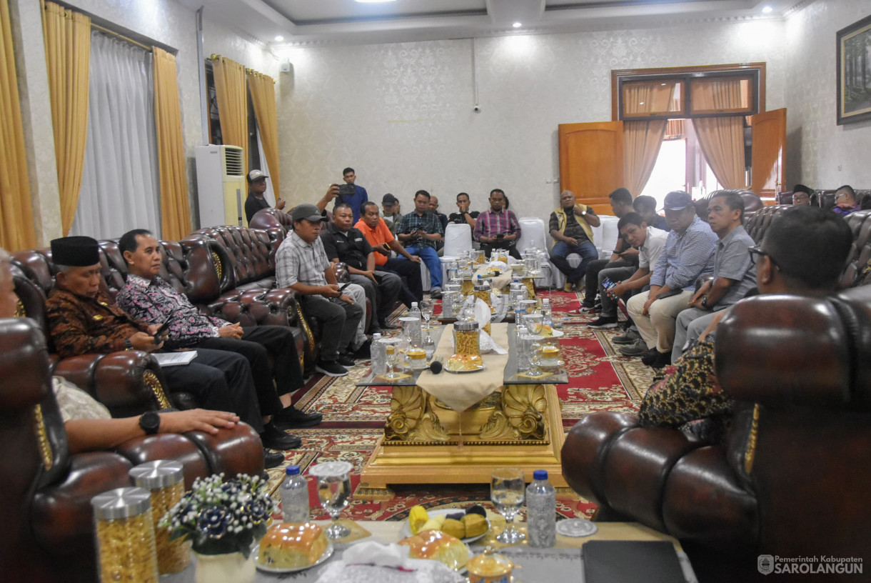 2 Oktober 2024 - Coffee Morning Bersama Media Sarolangun, Bertempat di Rumah Dinas Bupati Sarolangun