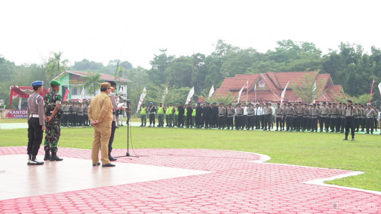 26 Agustus 2024 - Apel Gelar Pasukan Operasi Mantap Praja Siginjai 2024 dalam Rangka Pengamanan Pilkada Bupati dan Wakil Bupati Kab.Sarolangun dan Latihan Simulasi Sispam Kota, Bertempat di Lapangan Gunung Kembang Sarolangun