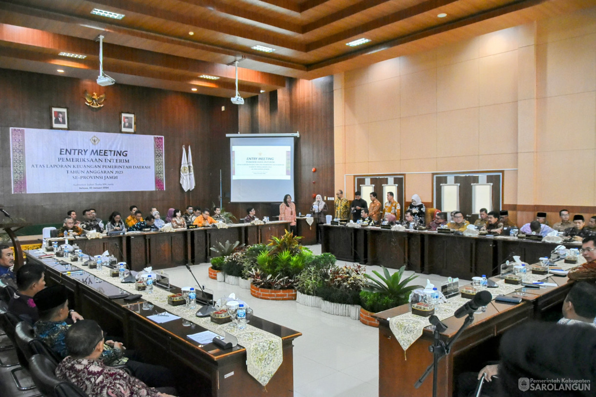 30 Januari 2024 - Entry Meeting Pemeriksaan Interim Atas Laporan Keuangan Pemerintah Daerah Tahun Anggaran 2023 Di Auditorium Sultan Thaha BPK Jambi