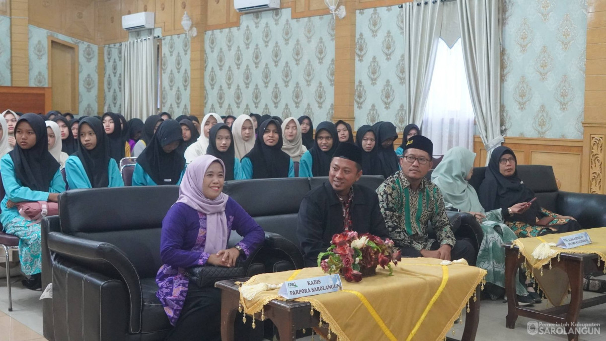 8 Maret 2026 Wakil bupati Sarolangun Membuka acara Spark Ramadhan 1447H. Pesantren kilat dan pelantikan pengurus FPRJ, kabupaten Sarolangun