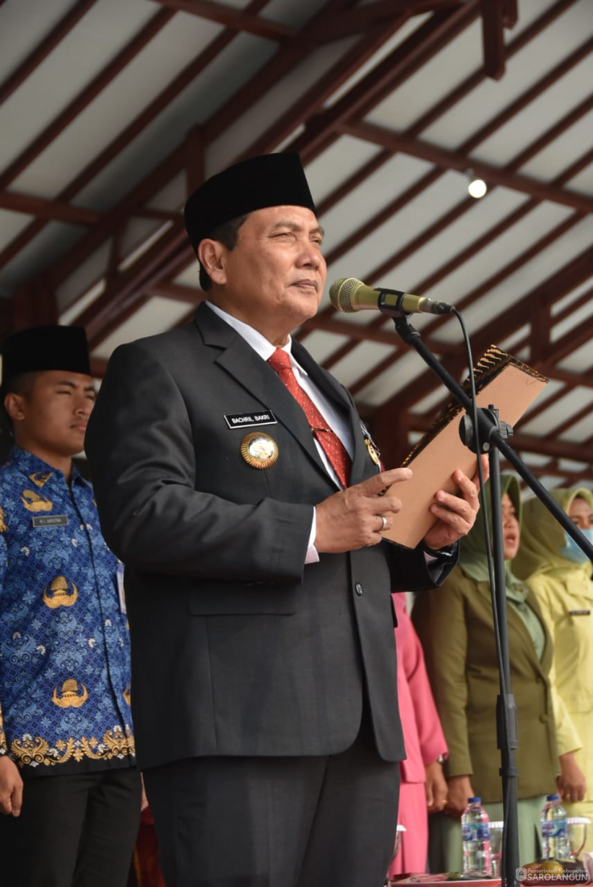 1 Oktober 2023 - Penjabat Bupati Sarolangun Memimpin Upacara Memperingati Hari Kesaktian Pancasila di Lapangan Gunung Kembang Sarolangun