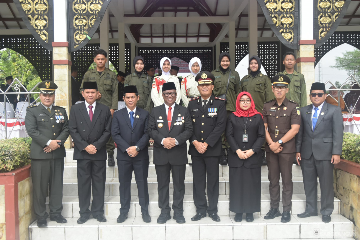 10 November 2024 -&nbsp;Upacara Peringatan Hari Pahlawan Nasional Ke 79, Bertempat di Lapangan Gunung Kembang Sarolangun