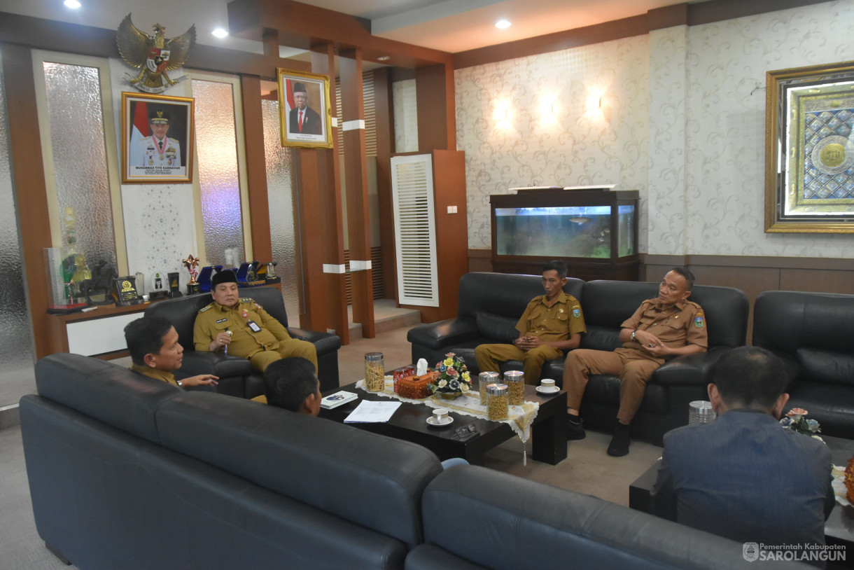 9 Juli 2024 -&nbsp;Rapat Rencana Pembangunan Tugu Biduk, Bertempat di Ruang Pola Utama Kantor Bupati Sarolangun