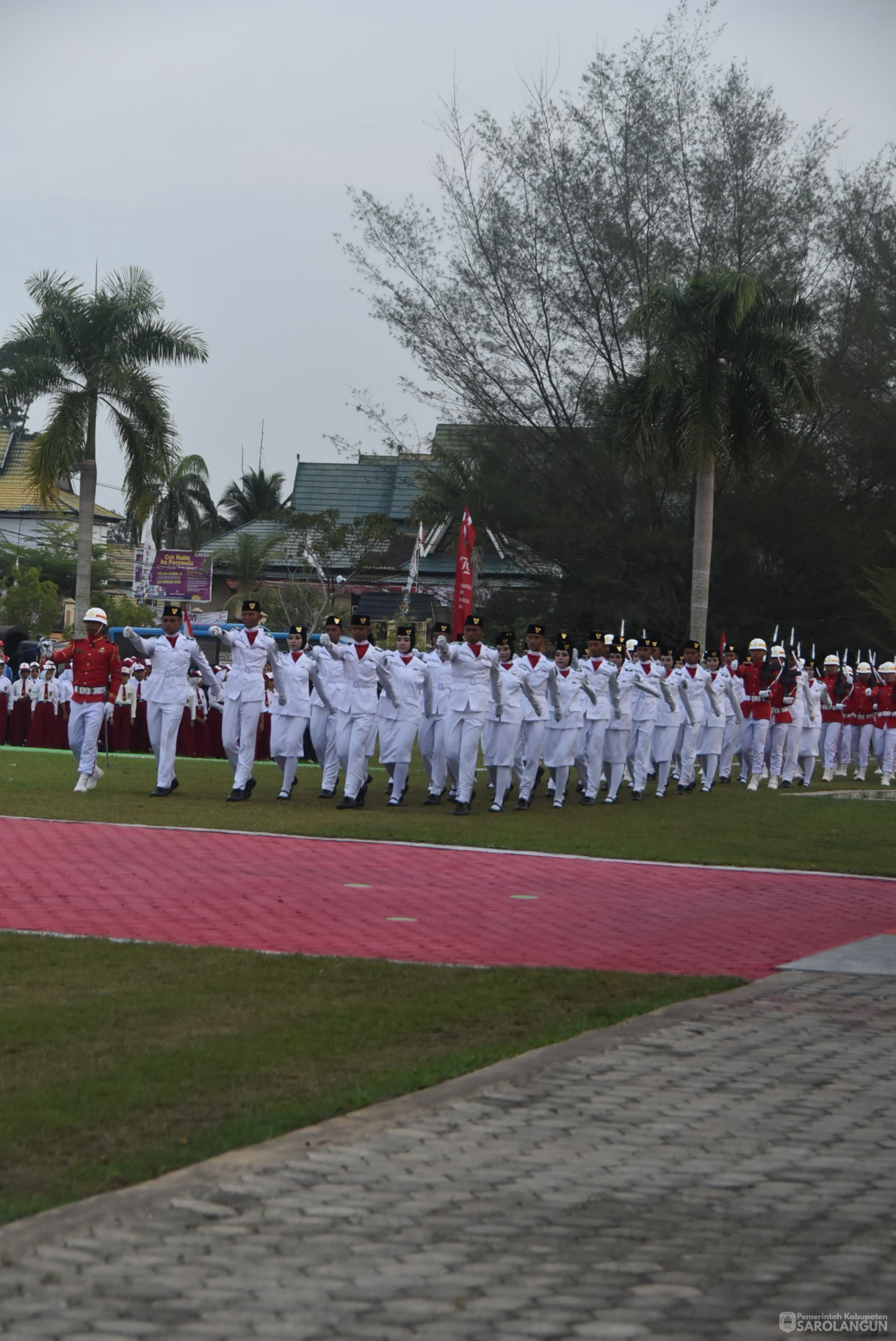 17 Agustus 2024 -&nbsp;Upacara Penurunan Bendera Merah Putih Dalam Rangka HUT RI Ke 79, Bertempat di Lapangan Gunung Kembang Sarolangun