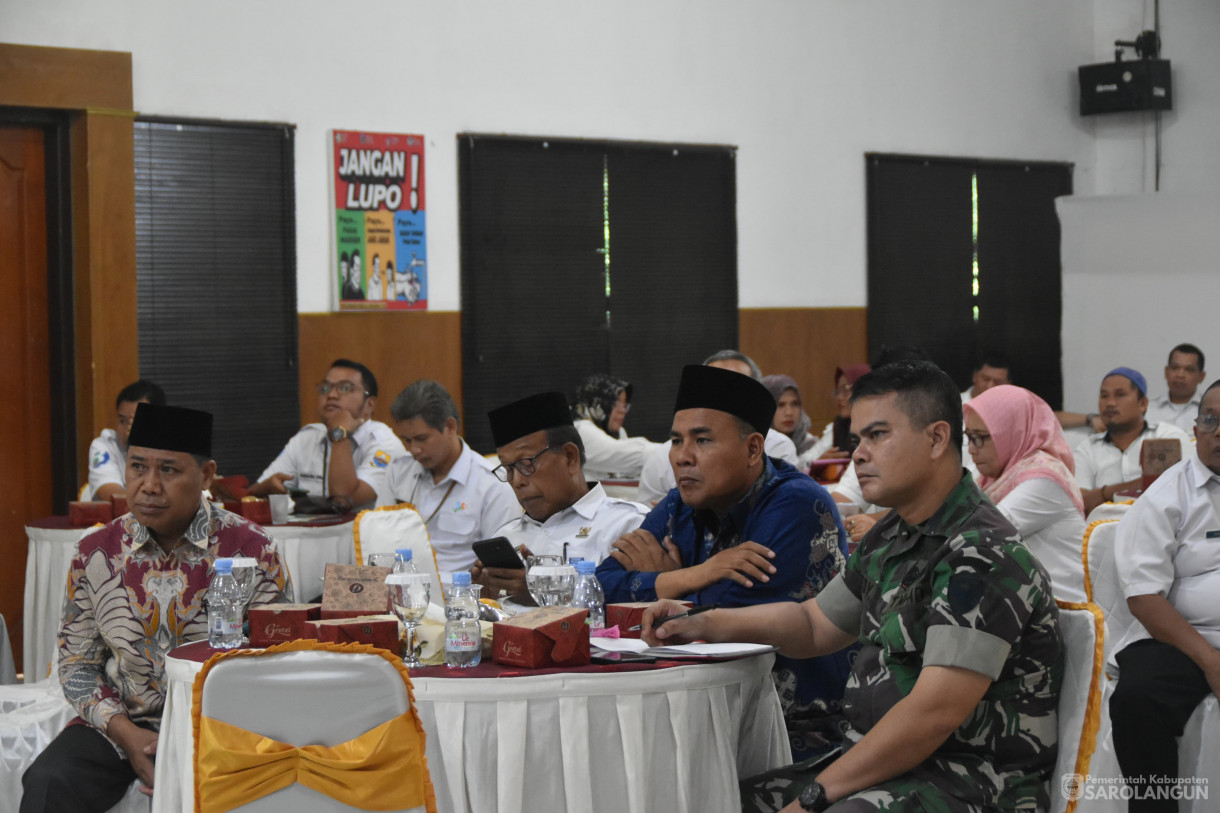 20 Desember 2023 - Forum Konsultasi Publik Rancangan Awal RPJPD Kabupaten Sarolangun Tahun 202 sd 2045 Di Aula Bappeda Sarolangun