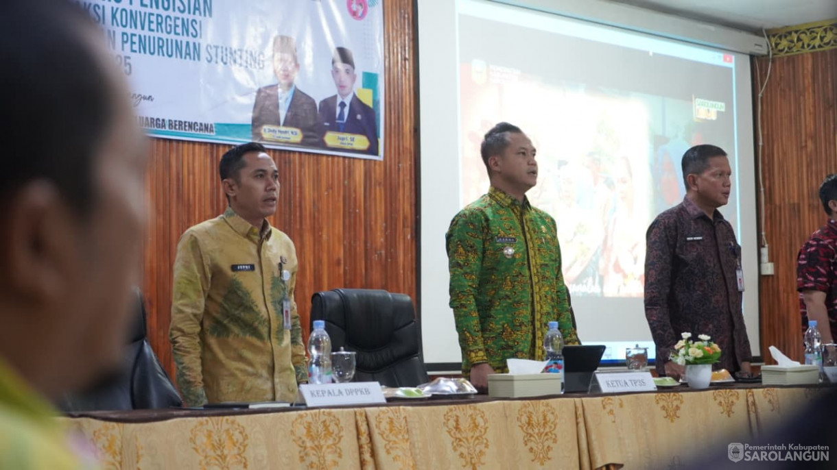 4 September 2025&nbsp; Wakil bupati Sarolangun Membuka Rapat Koordinasi Bimbingan Teknis Pengisian Web Aplikasi Aksi Konvergensi Percepatan Penurunan Stunting Kabupaten Sarolangun Tahun 2025