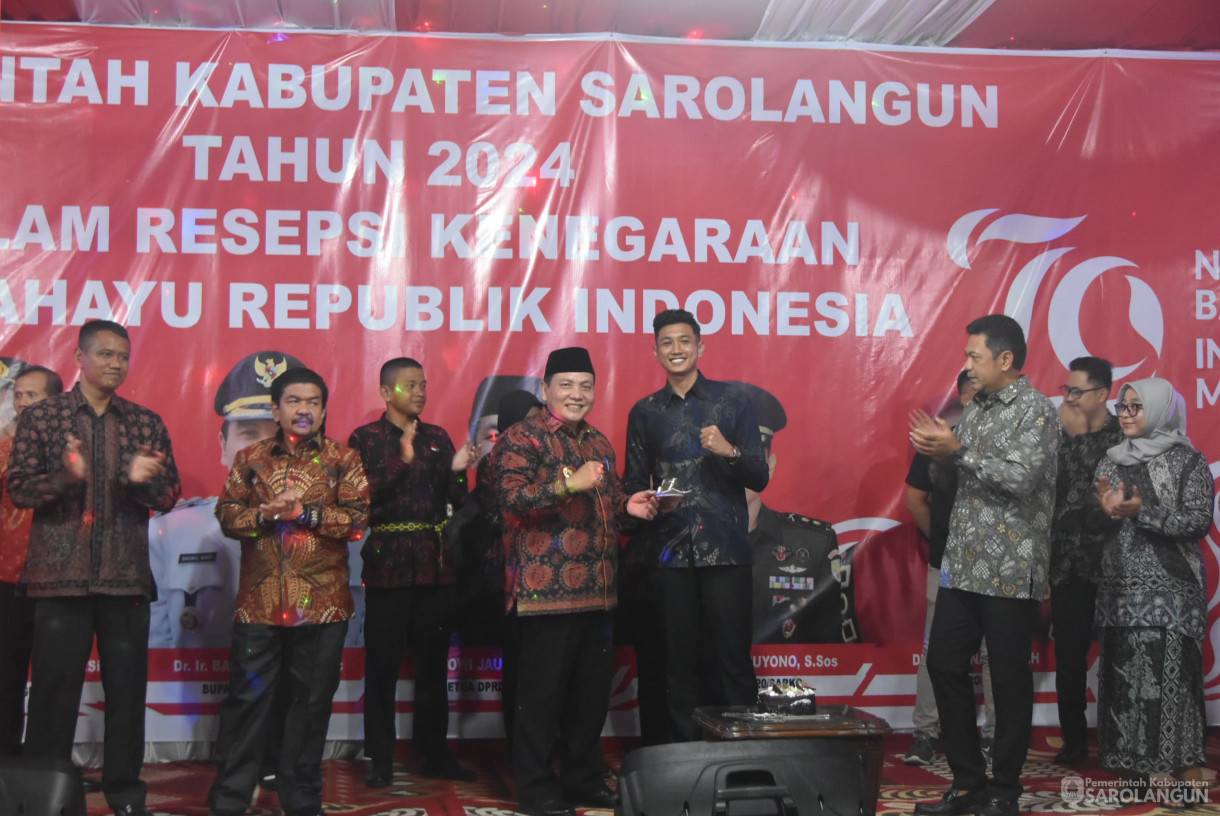 17 Agustus 2024 - Malam Resepsi Kenegaraan, Bertempat di Rumah Dinas Bupati Sarolangun