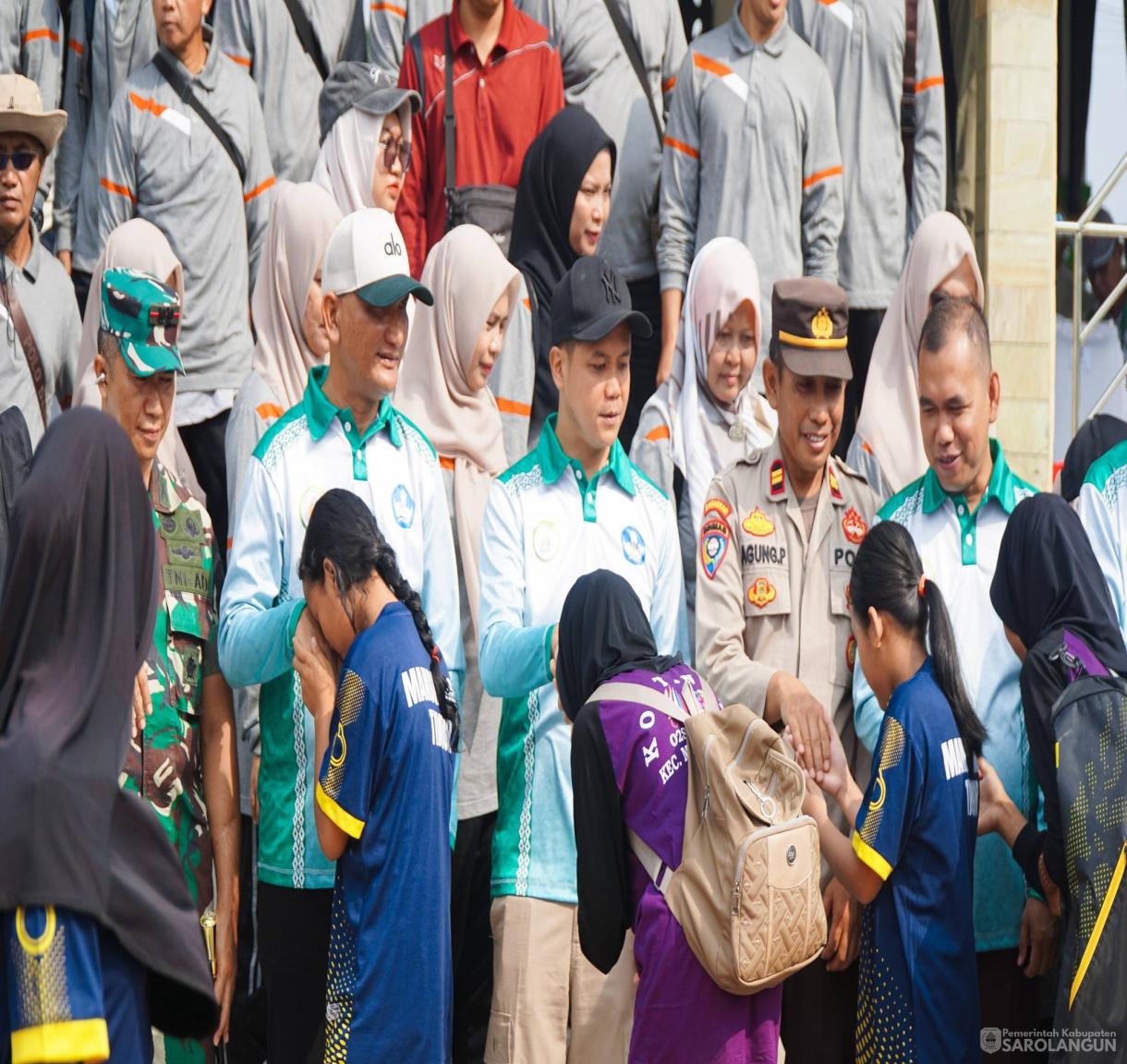 4 Juni 2026 Upacara Pembukaan O2SN, FLS3N, dan GSU Jenjang SD dan SMP Tingkat Kabupaten Sarolangun Tahun 2026 di Lapangan Gunung Kembang Sarolangun