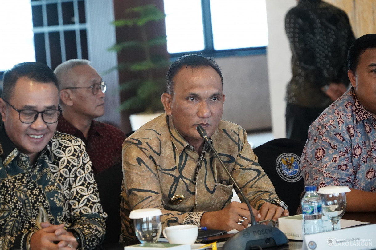 16 Juli 2025 - Bupati H Hurmin Ikut Audiensi Bersama Menteri AHY
