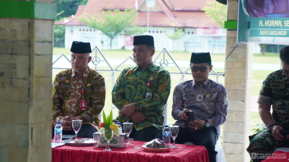 9 Oktober 2025&nbsp; Memperingatan Hari Batik Nasional Bertempat di lapangan gunung kembang kabupaten Sarolangun