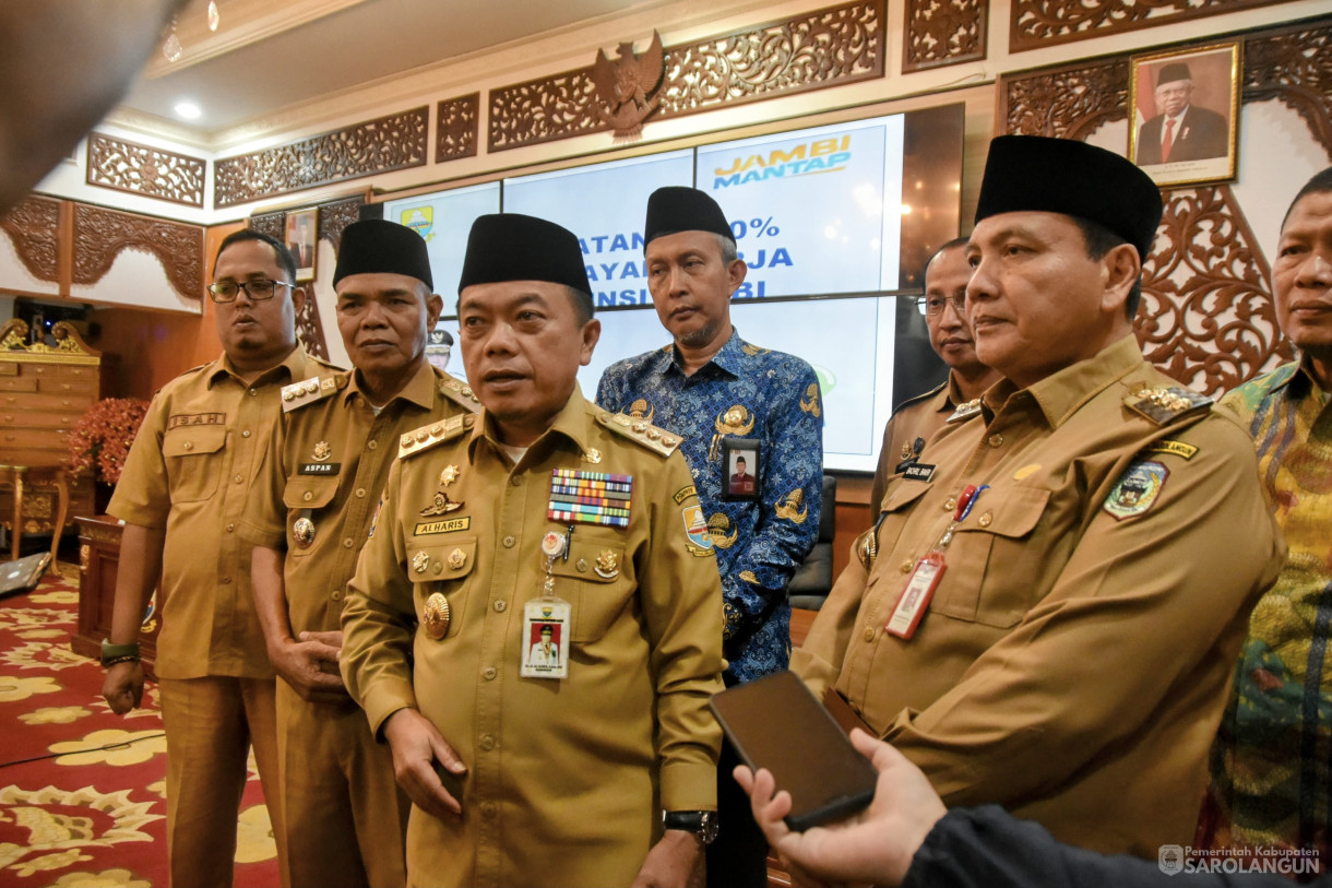 18 Desember 2023 - Kesepakatan Bersama Antara Pemerintah Provinsi Jambi Dengan Pemerintah Kabupaten Sarolangun, Tebo, Tanjung Jabung Barat, Batanghari Tentang Pengelolaan Participating Interest 10% Di Wilayah