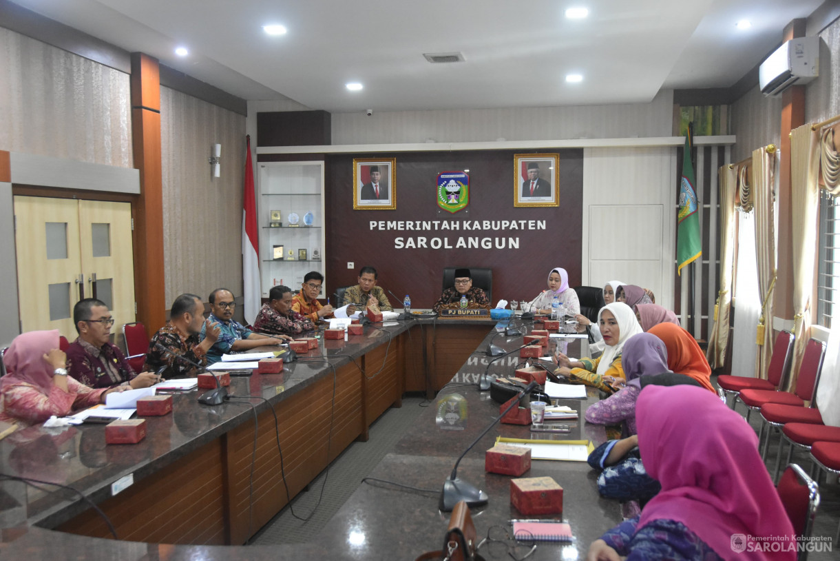 2 Mei 2024 - Rapat Persiapan HUT Dekranasda Ke 44 Di Ruang Pola Utama Kantor Bupati Sarolangun