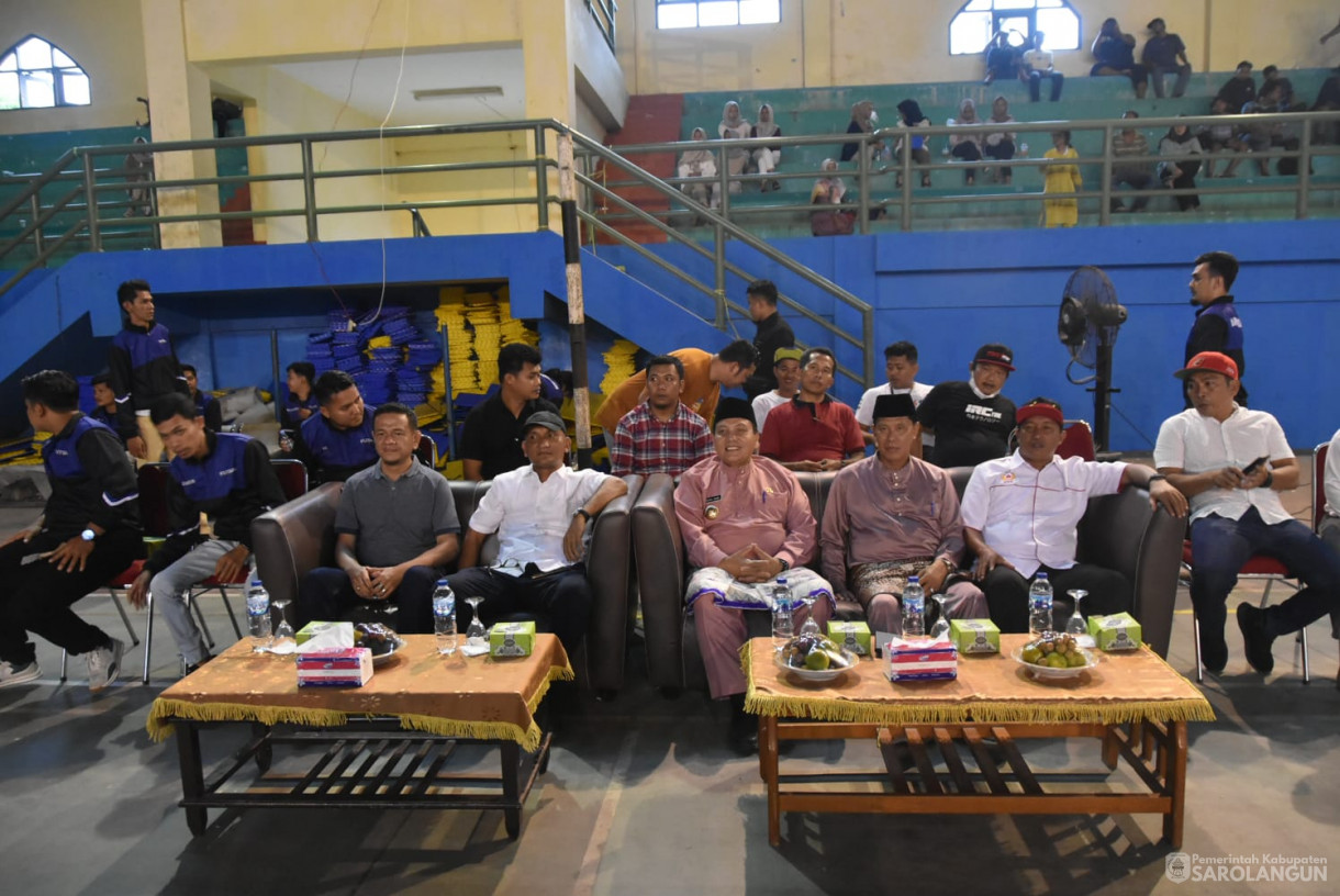 9 Oktober 2023 - Penjabat Bupati Sarolangun Menghadiri Sekaligus Membuka Turnamen Futsal Asosiasi Futsal Kabupaten Sarolangun di Koni Sport Center Sarolangun