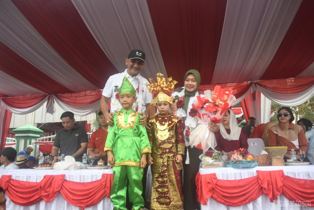 18 Agustus 2025 Pawai Pembangunan di Depan Rumah Dinas Bupati Sarolangun