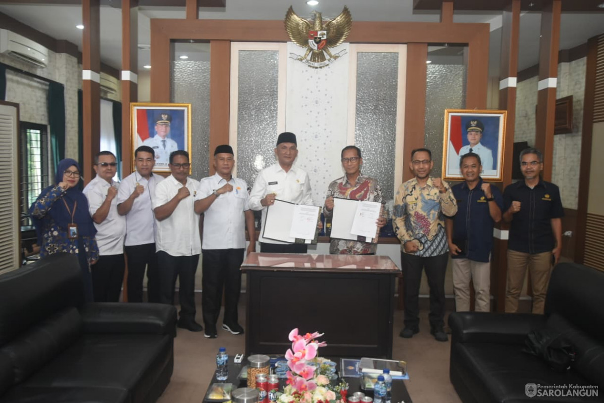 27 Agustus 2025&nbsp; Penandatanganan MOU Kerjasama Antara Kantor Wilayah Direktorat Jenderal Perbendaharaan Provinsi Jambi Dengan Pemerintah Kabupaten Sarolangun
