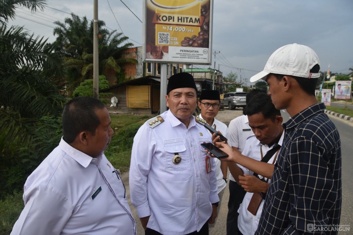 31 Januari 2024 - Meninjau Rencana Pembangunan Lampu Jalan Di Kelurahan Sarkam