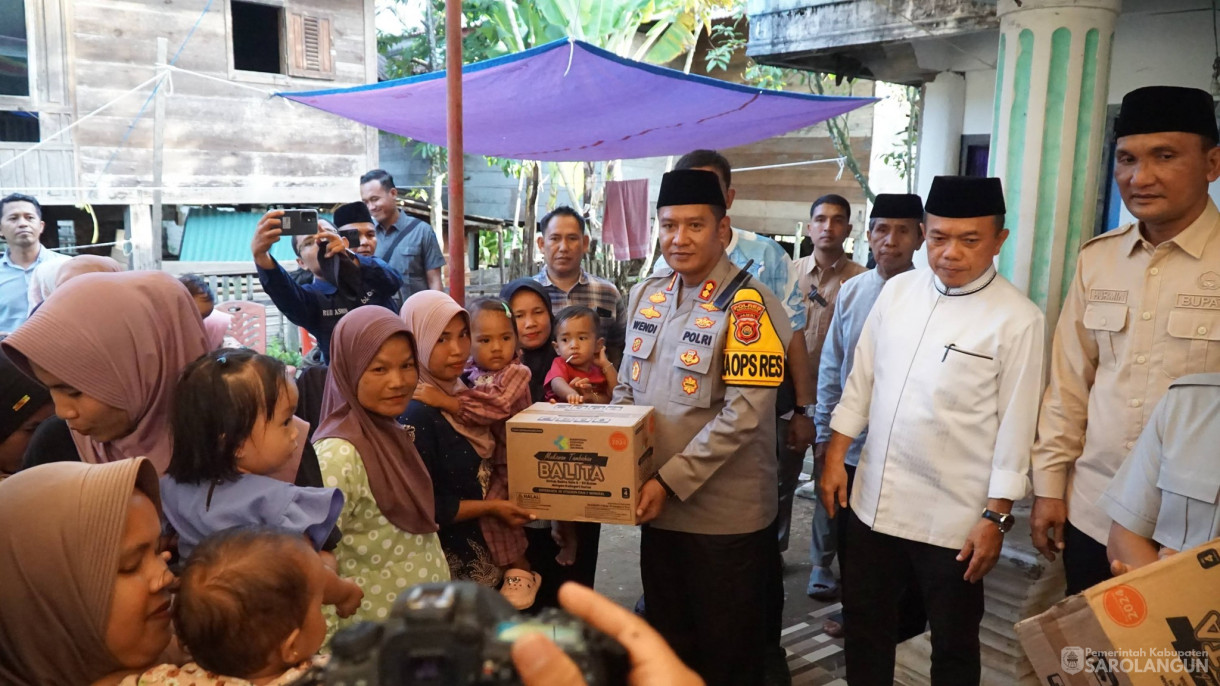 27 Februari 2026&nbsp;Penyerahan Bantuan untuk Balita, Ibu Hamil, Ibu Menyusui di Dusun Sekaladi Desa Batu Empang