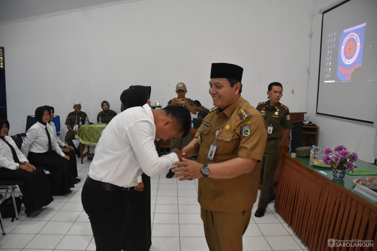 27 November 2023 - Pembukaan Pendidikan Dasar Polisi Pamong Praja Kabupaten Sarolangun Tahun 2023 Di Gedung Diklat BKPSDM Kabupaten Sarolangun