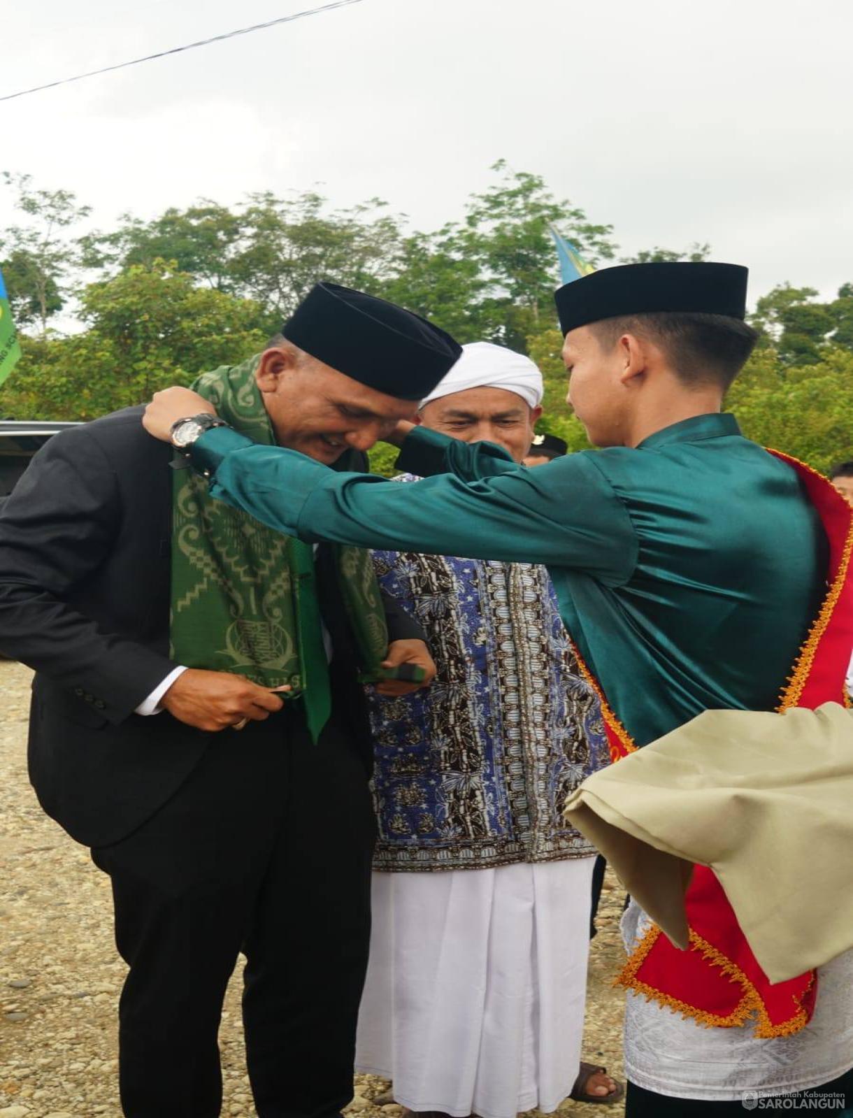 20 Mei 2026 Bupati Sarolangun membuka acara Pelatihan Ternak Kambing bersama BAZNAS Kabupaten Sarolangun yang dilaksanakan di Pondok Pesantren HASNI Kel. Aur Gading, Kec. Sarolangun
