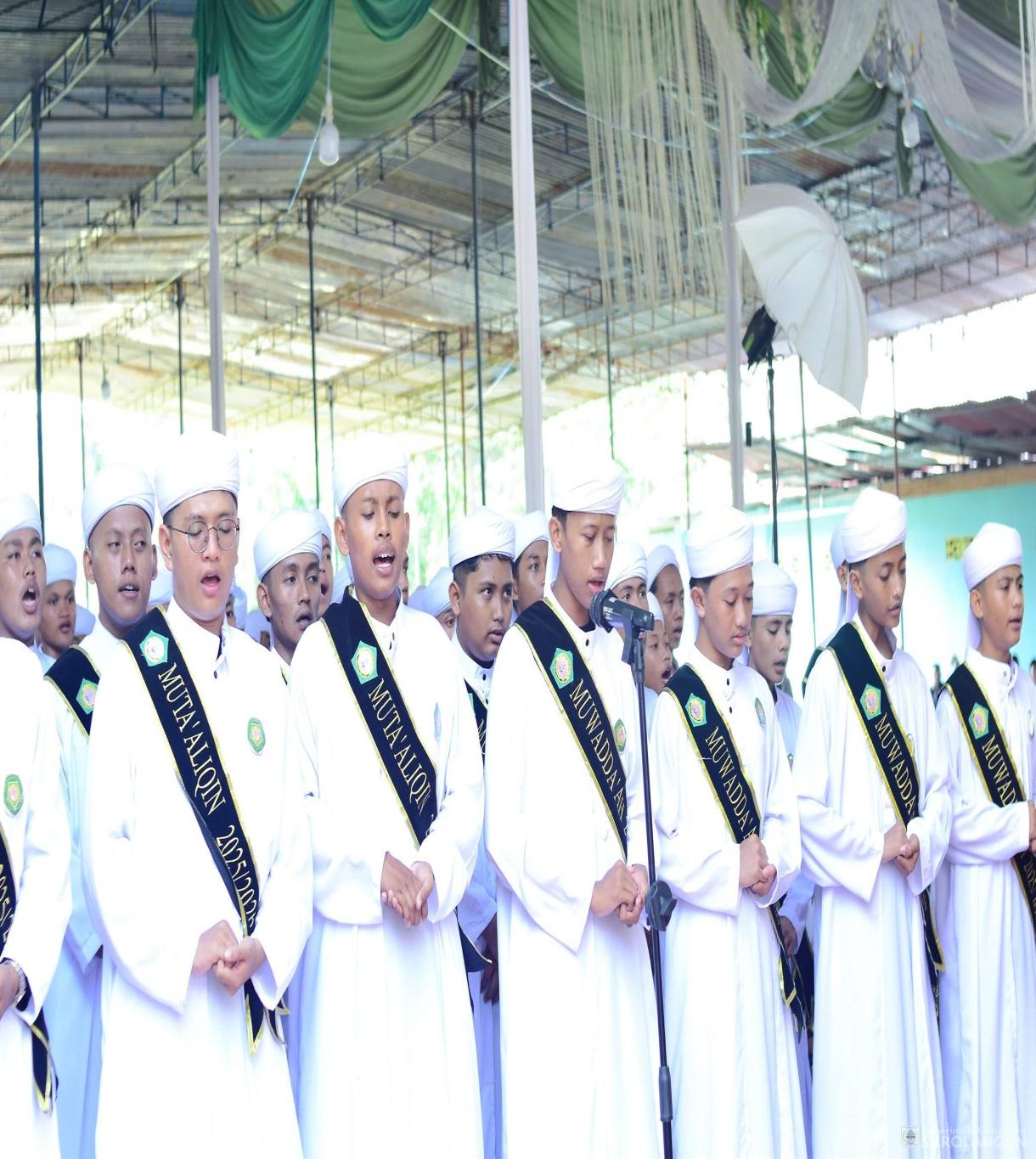 20 Mei 2026 Pengajian Akbar dalam rangka Wisuda Khotmil Quran ke 26, Tasyakuran Kelulusan Siswa Siswi SMP, SMA, MA Tahun Ajaran 2025 2026 dan Harlah Pondok Pesantren Nurul Jadid Singkut ke 25.
