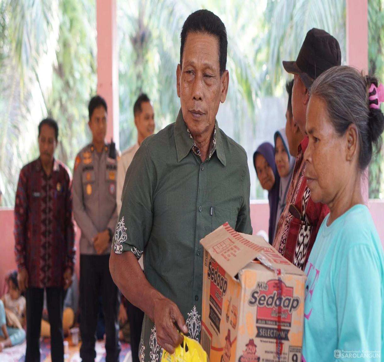 10 Juli 2026 Penyerahan Bantuan Korban Banjir di Kecamatan Mandiangin Timur
