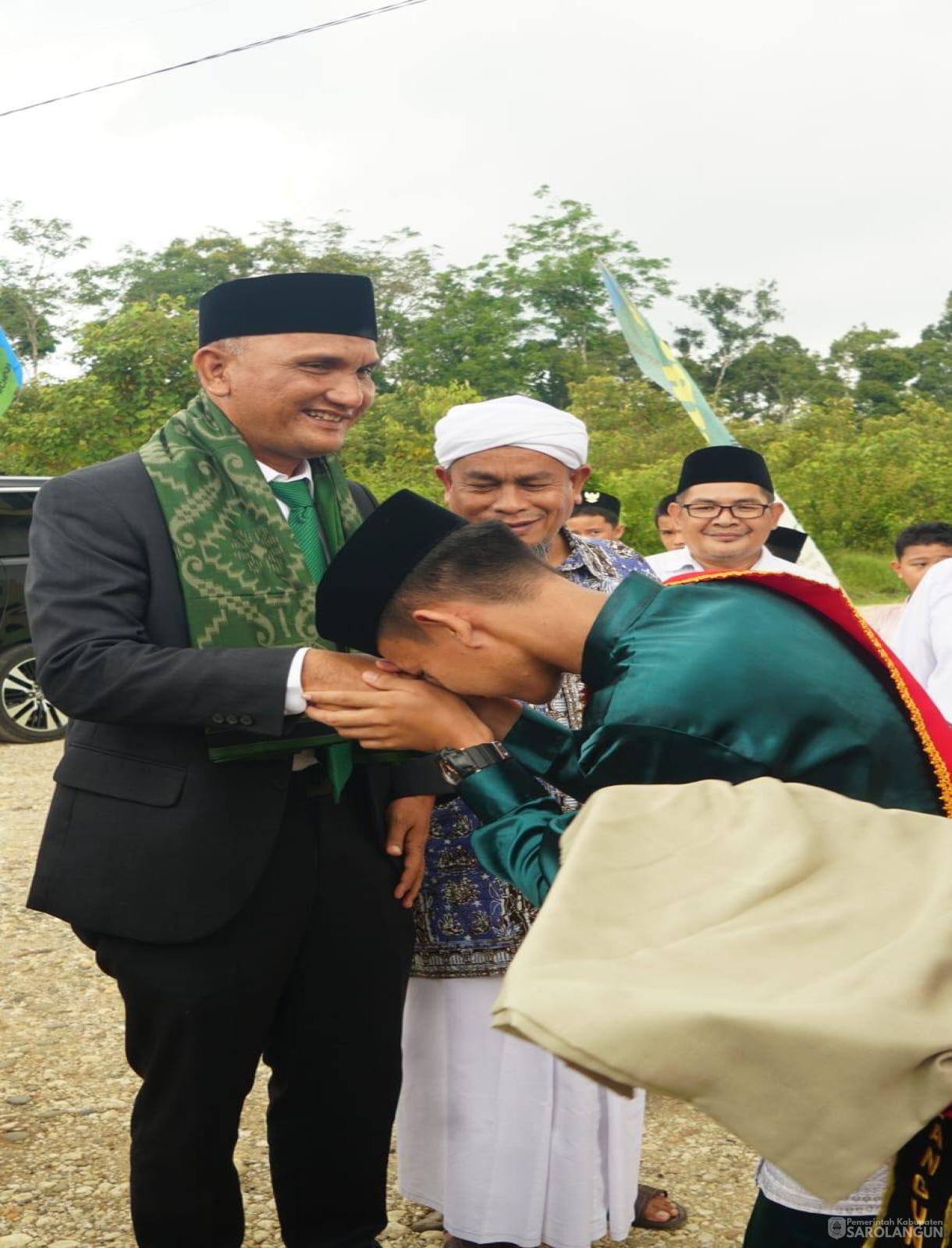 20 Mei 2026 Bupati Sarolangun membuka acara Pelatihan Ternak Kambing bersama BAZNAS Kabupaten Sarolangun yang dilaksanakan di Pondok Pesantren HASNI Kel. Aur Gading, Kec. Sarolangun