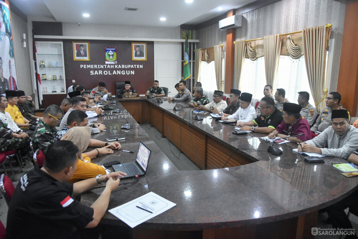 22 Maret 2024 - Rapat Koordinasi Forkopimda Tentang Kesiapan Hari Raya Idul Fitri 1445 H Dan Pembahasan Isu Guna Menciptakan Situasi Dan Kondisi Yang Kondusif Di Kabupa