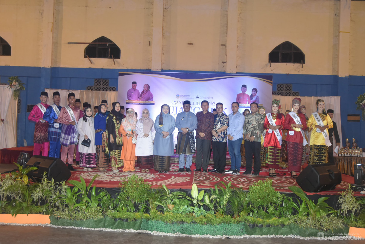 14 Oktober 2024 - Final Bujang Upik Sarolangun Tahun 2024, Bertempat di Tenis Indoor GOR Sarolangun 