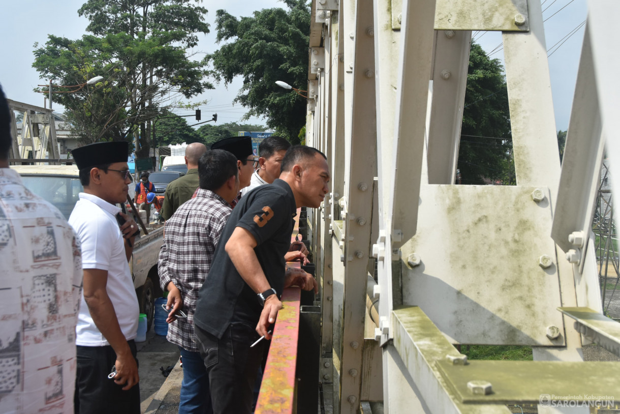 31 Mei 2024 - Meninjau Perbaikan Jembatan Sarolangun Dan Meninjau Lokasi Pembangunan Tugu Biduk Sarolangun