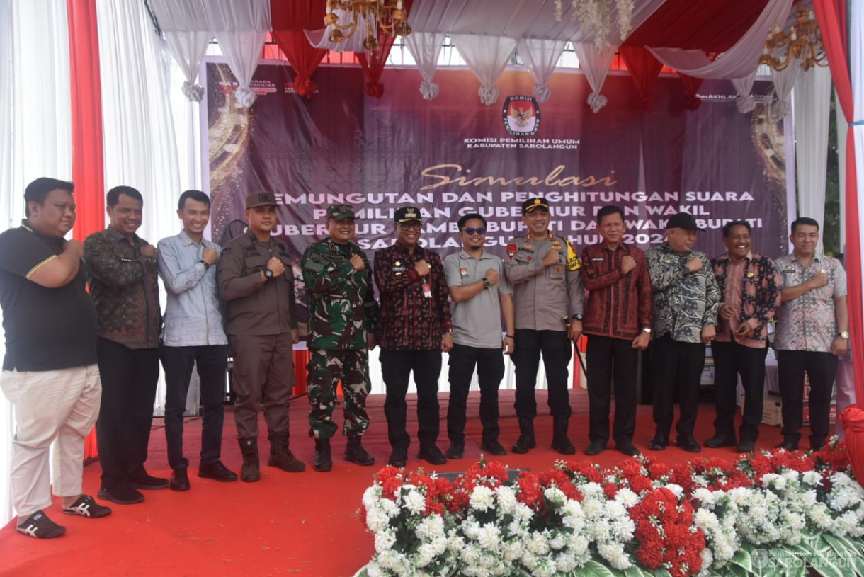 14 November 2024 - Simulasi Pemungutan Dan Penghitungan Suara Pemilihan Gubernur Dan Wakil Gubernur Jambi, Bupati Dan Wakil Bupati Sarolangun, Bertempat di Kelurahan Sarolangun Kembang