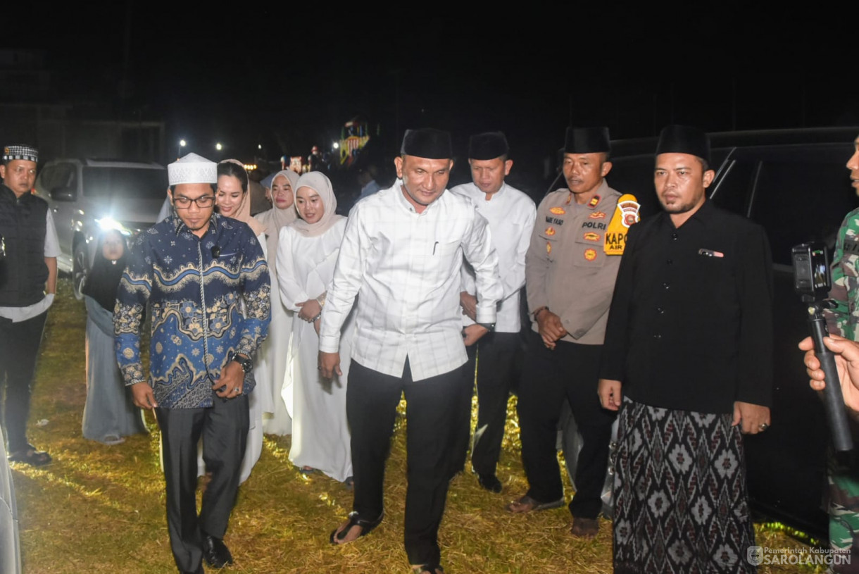 21 Juli 2025&nbsp; Pengajian Akbar Dalam Rangka HUT Desa Mentawak Baru ke 39 dan Santunan Anak Yatim