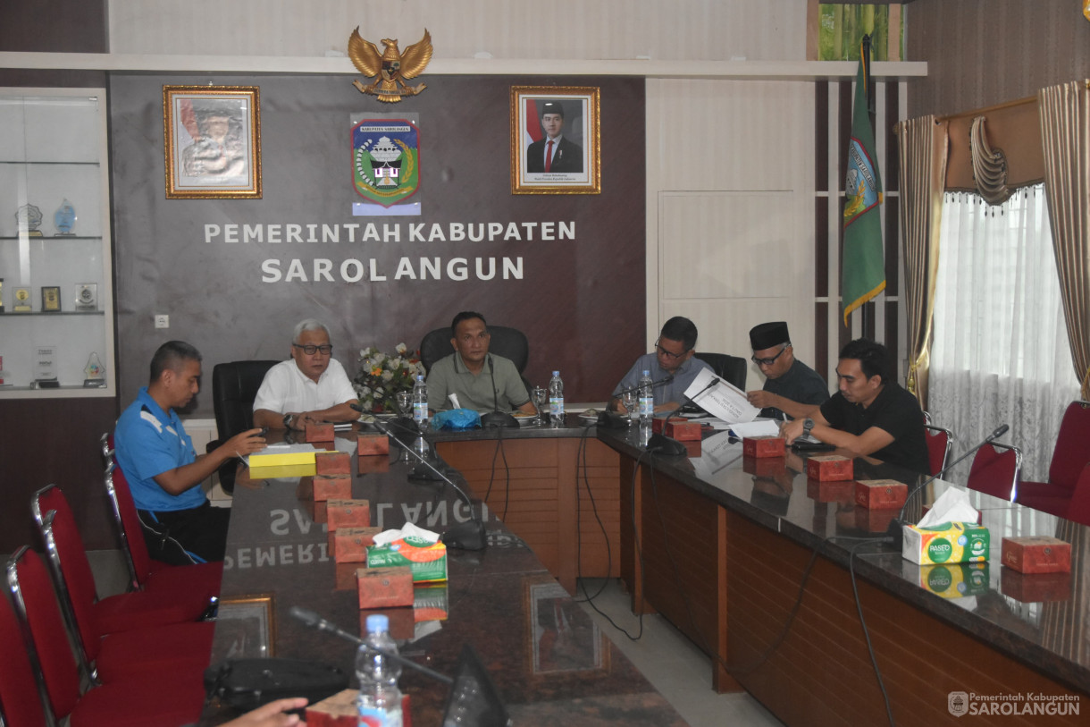 25 Juli 2025 - Zoom Meeting Audiensi dengan Dirjen Perimbangan dan Keuangan Daerah Kemenkeu RI di Ruang Pola Utama Kantor Bupati Sarolangun