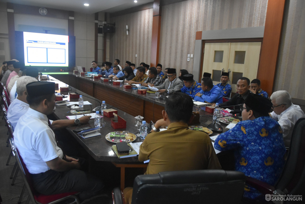 3 Juni 2024 - Rapat Realisasi Apbd Kabupaten Sarolangun Tahun 2024 Di Ruang Pola Utama Kantor Bupati Sarolangun