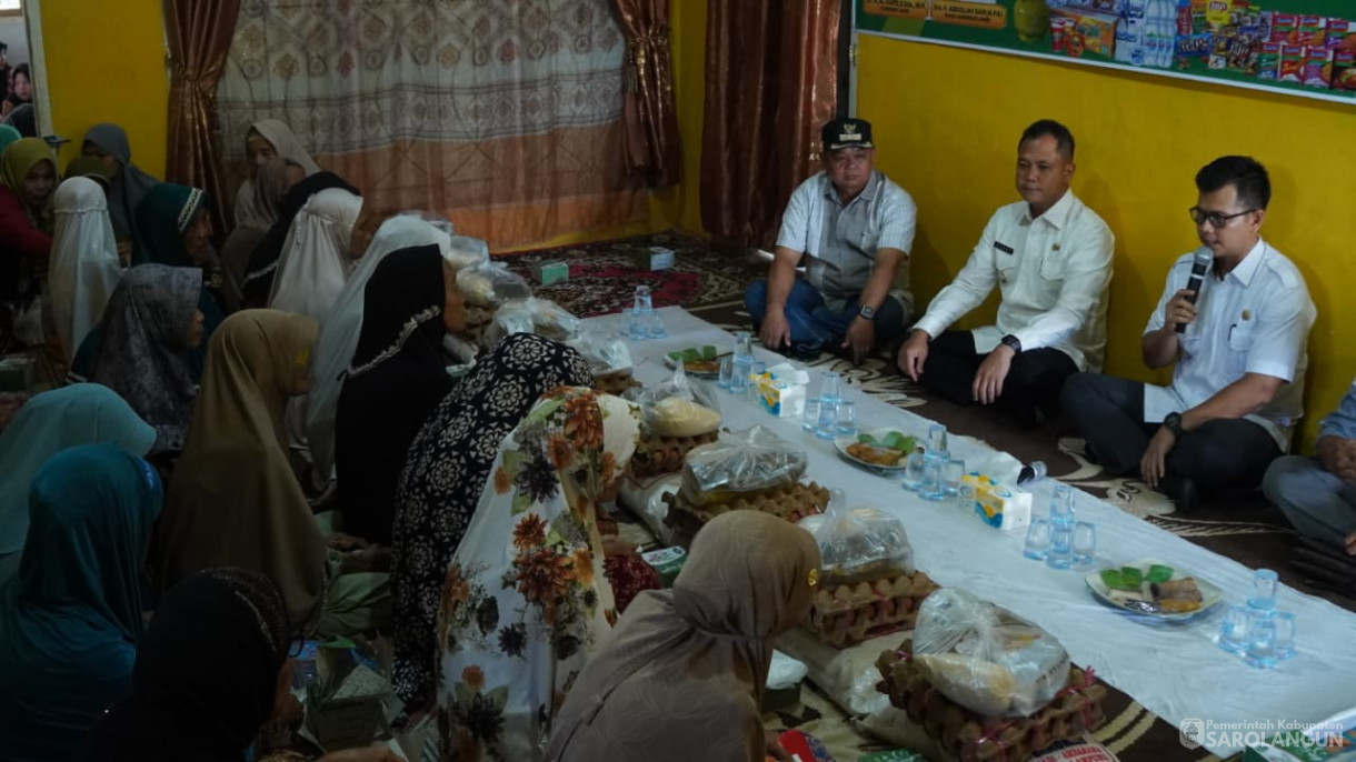 26 November 2025&nbsp; Salurkan Bantuan Kepada 92 Masyarakat Miskin Ekstrim Di Kecamatan Bathin VIII