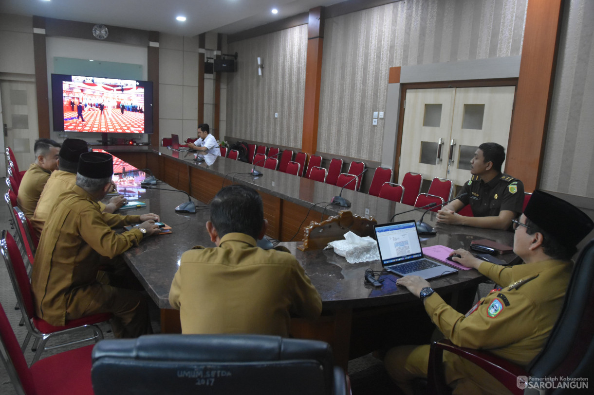 01 April 2024 - Pelantikan Pj Bupati Tebo Via Zoom Meeting Di Rumah Dinas Gubernur Jambi