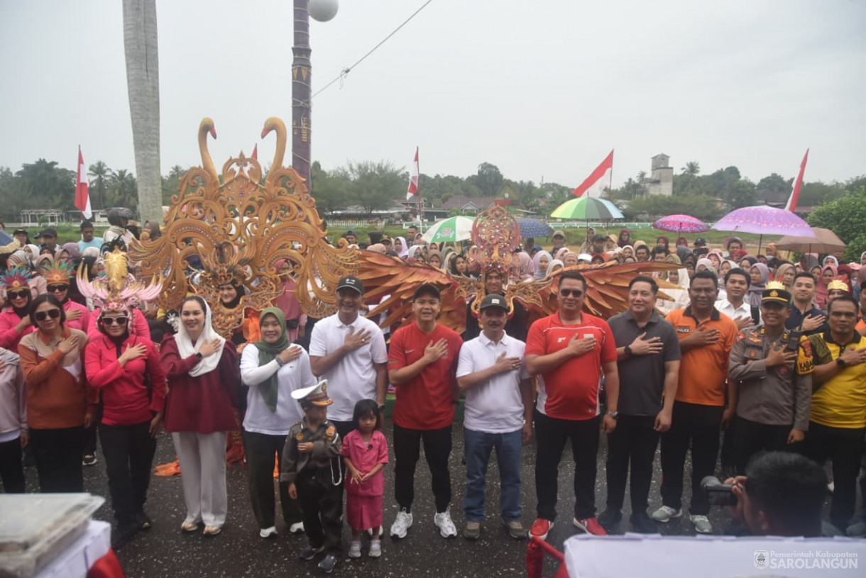 18 Agustus 2025 Pawai Pembangunan di Depan Rumah Dinas Bupati Sarolangun