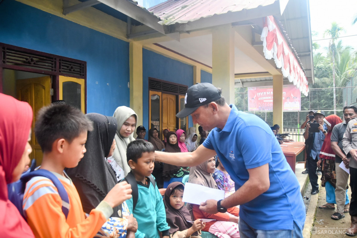 9 Agustus 2025 -&nbsp;Penyerahan Bantuan Untuk Fakir Miskin dan Anak Yatim di Desa Bathin Pengambang Kecamatan Batang Asai