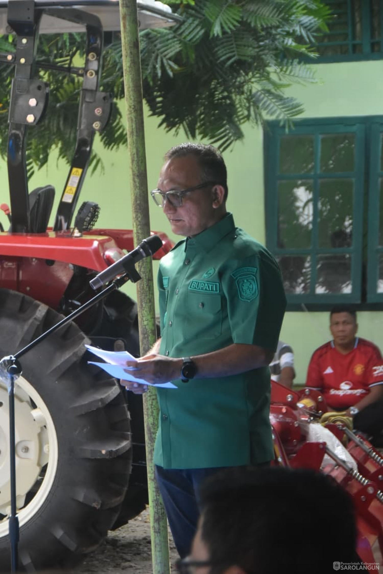 31 Oktober 2025 Penyerahan Secara Simbolis Alsintan Kepada Kelompok Tani Kabupaten Sarolangun