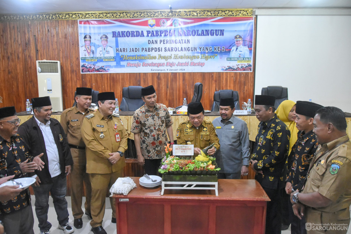 9 Januari 2024 - Rakorda PABPDESI Sarolangun Dan Peringatan Hari Jadi Papbdsi Sarolangun Ke 2 Di Aula Bappeda Sarolangun