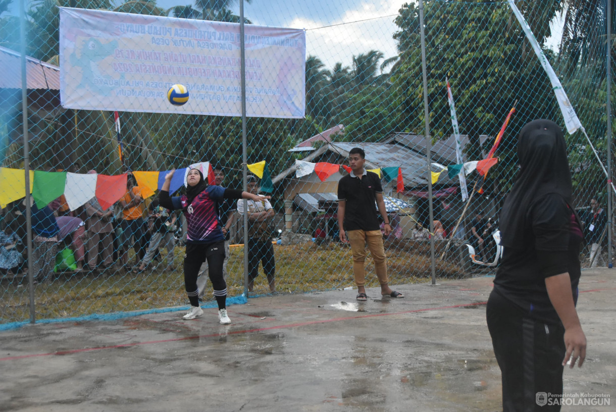 9 Agustus 2024 -&nbsp;Penyerahan Bantuan Kepada Mustahiq Warga Desa Pulau Buayo Program Baznas Sarolangun Sekaligus Pembukaan Turnamen Bola Voli Putri Dalam Rangka Menyambut Hari Kemerdekaan Indonesia, Bertempat di Desa Pulau Buayo kecamatan Bathin VII