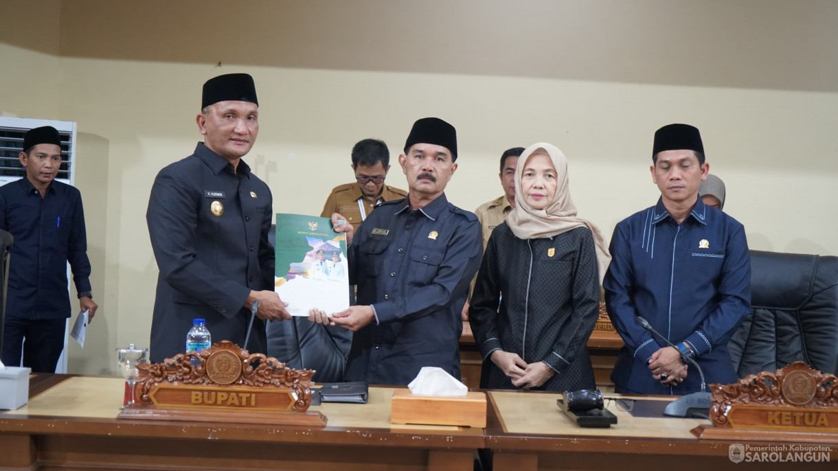29 Juli 2025 - Rapat Paripurna Tingkat 1 Tahap 3 Tentang Rancangan Perubahan KUA dan Perubahan PPAS ABPD Kabupaten Sarolangun TA 2025