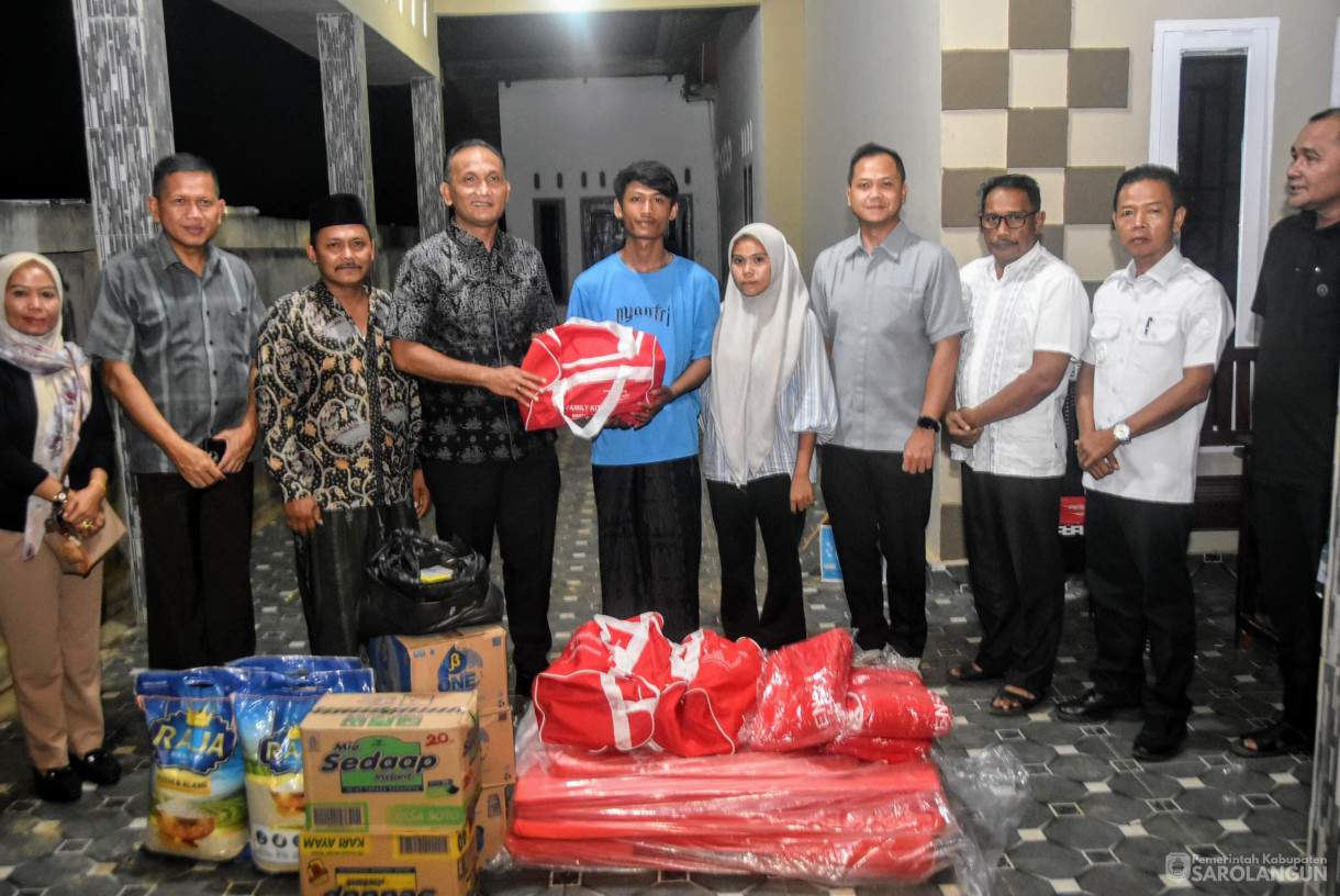 9 Juli 2025 -&nbsp;Meninjau dan Penyerahan Bantuan Rumah Warga Korban Kebakaran di Desa Monti Kecamatan Limun