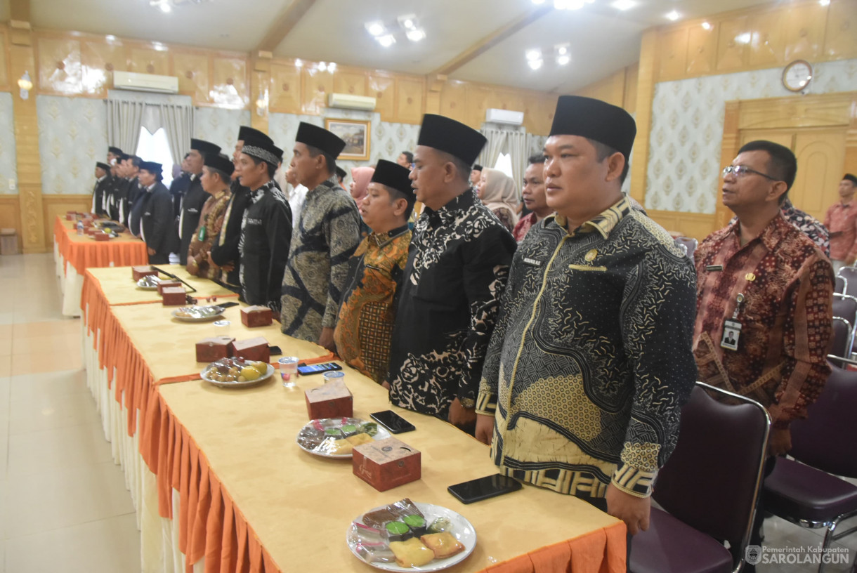 3 Oktober 2024 - Pengukuhan Pengurus Forum Kerukunan Umat Beragama di Ruang Aula Utama Kantor Bupati Sarolangun