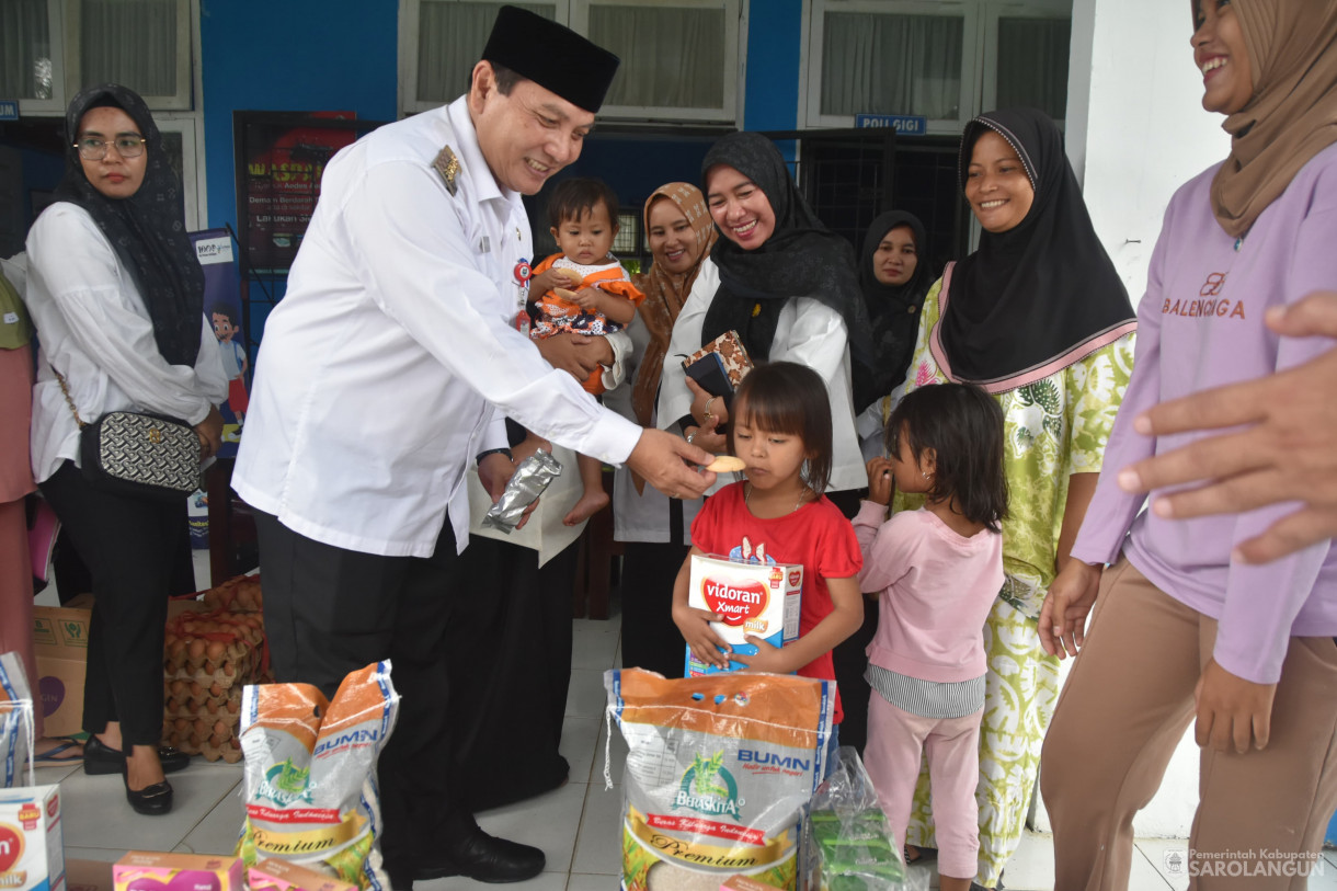 10 Januari 2024 - Memberikan Bantuan Untuk Balita Dan Ibu Hamil Dalam Rangka Penanganan Stunting Di Puskesmas Sungai Baung