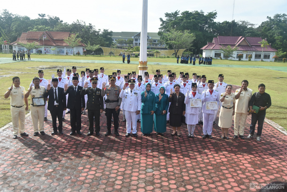 3 Juni 2024 -&nbsp;Upacara Peringatan Hari Lahir Pancasila Di Lapangan Gunung Kembang Sarolangun