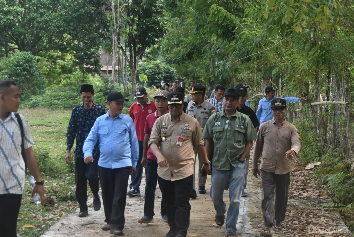 2 November 2024 - Kunjungan Kerja Sekaligus Penyerahan Bantuan Baznas Dan Dinsos, Bertempat di Desa Napal Melintang Kecamatan Limun