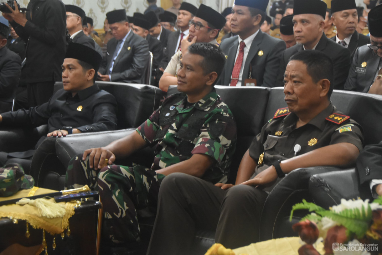 4 Maret 2025 - Serah Terima Jabatan Bupati Sarolangun, Bertempat di Ruang Aula Utama Kantor Bupati Sarolangun&nbsp;