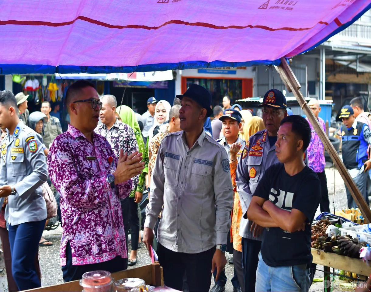 18 Juni 2026 Sweeping Penataan, Penertiban dan Pengawasan Aktivitas Perdagangan di Pasar Atas Kabupaten Sarolangun